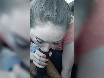 Stunning beauty car blowjob