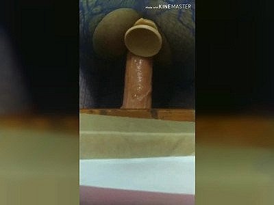 Cumming on double penetration anal with dildos