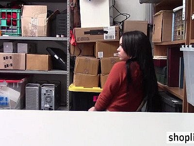 Latina teen stole thing and drilled hard by a policeman