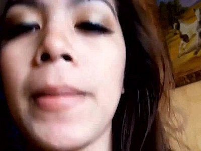 Cute Filipina enjoys sex with foreigner