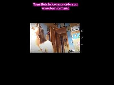 Chick webcam periscope