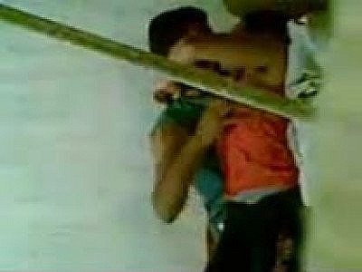 Arab couple fools around and it looks sexy