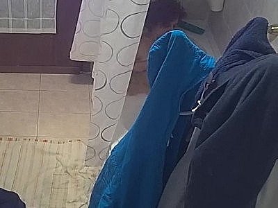 My housewife takes a bath and masturbates