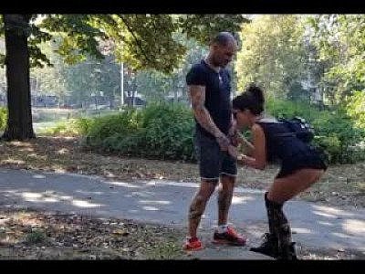 Una - public blowjob sex