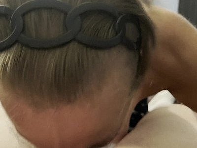 Cougar Marie Loves Sucking Penis and Swallowing Every...