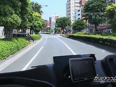 Milf milf suck in a middle of the afternoon on Bus