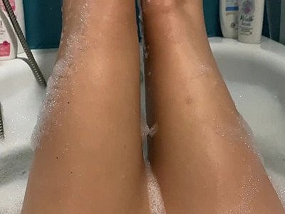 Hairy pussy underwater hairy fetish video