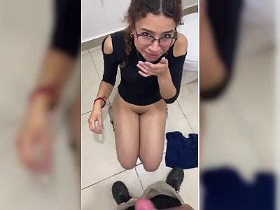 Horny Worker Chick in Bathroom