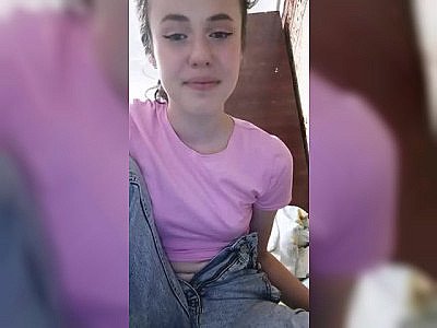 Young girl beauty shows sexy body